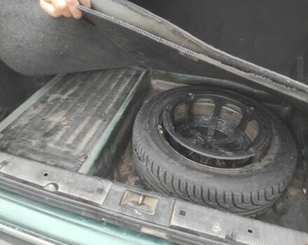 Зеленый Мерседес Е-Класс, объемом двигателя 2.2 л и пробегом 320 тыс. км за 3300 $, фото 13 на Automoto.ua