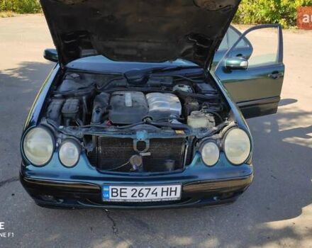 Зеленый Мерседес Е-Класс, объемом двигателя 2.2 л и пробегом 450 тыс. км за 4800 $, фото 9 на Automoto.ua