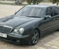 Зеленый Мерседес Е-Класс, объемом двигателя 2 л и пробегом 300 тыс. км за 3500 $, фото 1 на Automoto.ua