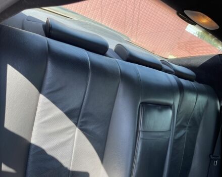 Зеленый Мерседес Е-Класс, объемом двигателя 2 л и пробегом 400 тыс. км за 3000 $, фото 5 на Automoto.ua