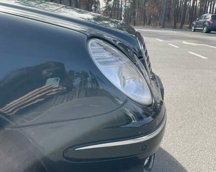 Зелений Мерседес Е-Клас, об'ємом двигуна 3.2 л та пробігом 395 тис. км за 6500 $, фото 18 на Automoto.ua