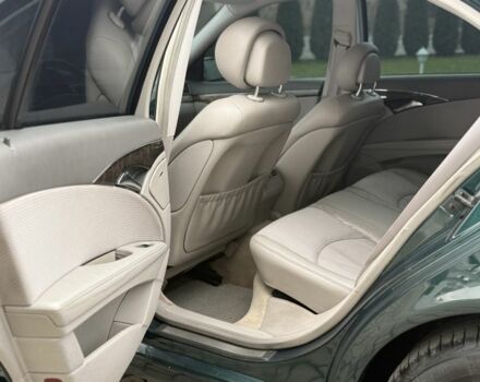 Зелений Мерседес Е-Клас, об'ємом двигуна 2.7 л та пробігом 318 тис. км за 6500 $, фото 16 на Automoto.ua