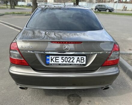 Мерседес Е-Клас 2006 у Дніпро (Дніпропетровську) на Automoto.ua Зелений Мерседес Е-Клас, об'ємом двигуна 3 л та пробігом 98 тис. км за 13000 $, фото 6 на Automoto.ua