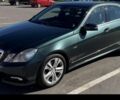 Зеленый Мерседес Е-Класс, объемом двигателя 2.2 л и пробегом 500 тыс. км за 4800 $, фото 1 на Automoto.ua