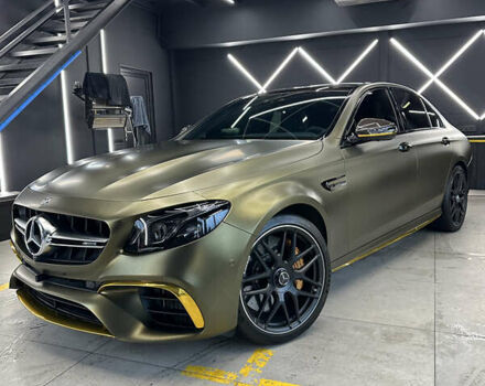 Мерседес Е-Клас 2018 у Києві на Automoto.ua Зелений Мерседес Е-Клас, об'ємом двигуна 3.98 л та пробігом 43 тис. км за 85000 $, фото 17 на Automoto.ua