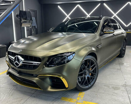 Мерседес Е-Клас 2018 у Києві на Automoto.ua Зелений Мерседес Е-Клас, об'ємом двигуна 3.98 л та пробігом 43 тис. км за 85000 $, фото 15 на Automoto.ua