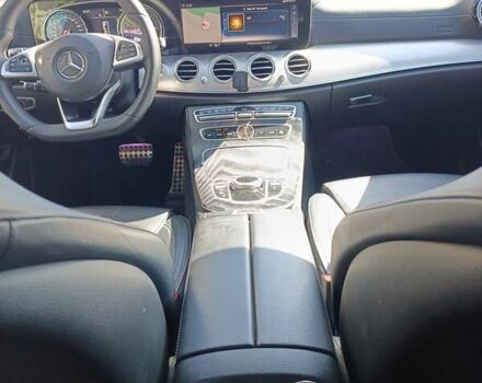 Зелений Мерседес Е-Клас, об'ємом двигуна 2 л та пробігом 253 тис. км за 24000 $, фото 18 на Automoto.ua