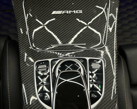 Мерседес Е-Клас 2018 у Києві на Automoto.ua Зелений Мерседес Е-Клас, об'ємом двигуна 3.98 л та пробігом 43 тис. км за 85000 $, фото 66 на Automoto.ua