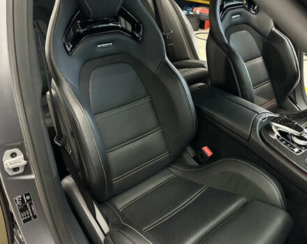 Мерседес Е-Клас 2018 у Києві на Automoto.ua Зелений Мерседес Е-Клас, об'ємом двигуна 3.98 л та пробігом 43 тис. км за 85000 $, фото 61 на Automoto.ua