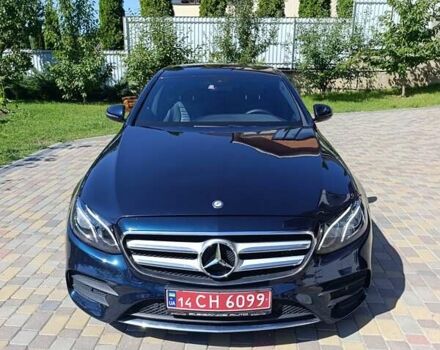 Зелений Мерседес Е-Клас, об'ємом двигуна 2 л та пробігом 253 тис. км за 24000 $, фото 2 на Automoto.ua