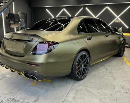 Мерседес Е-Клас 2018 у Києві на Automoto.ua Зелений Мерседес Е-Клас, об'ємом двигуна 3.98 л та пробігом 43 тис. км за 85000 $, фото 39 на Automoto.ua