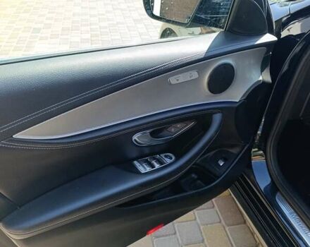 Зелений Мерседес Е-Клас, об'ємом двигуна 2 л та пробігом 253 тис. км за 24000 $, фото 8 на Automoto.ua