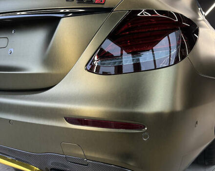 Мерседес Е-Клас 2018 у Києві на Automoto.ua Зелений Мерседес Е-Клас, об'ємом двигуна 3.98 л та пробігом 43 тис. км за 85000 $, фото 42 на Automoto.ua