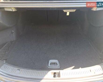 Зелений Мерседес Е-Клас, об'ємом двигуна 2 л та пробігом 253 тис. км за 24000 $, фото 11 на Automoto.ua