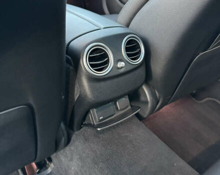 Зеленый Мерседес Е-Класс, объемом двигателя 3 л и пробегом 95 тыс. км за 40000 $, фото 26 на Automoto.ua