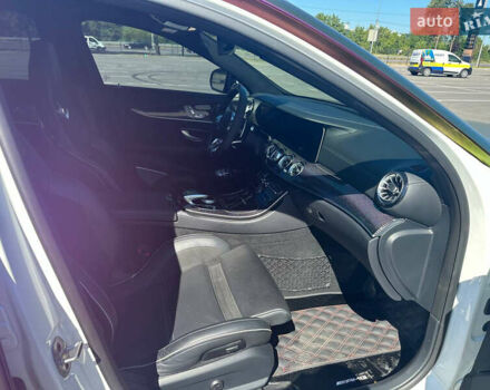 Зеленый Мерседес Е-Класс, объемом двигателя 3.98 л и пробегом 52 тыс. км за 81500 $, фото 21 на Automoto.ua