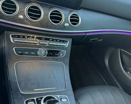 Зеленый Мерседес Е-Класс, объемом двигателя 3 л и пробегом 95 тыс. км за 40000 $, фото 19 на Automoto.ua