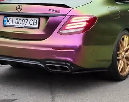 Зеленый Мерседес Е-Класс, объемом двигателя 3.98 л и пробегом 52 тыс. км за 81500 $, фото 1 на Automoto.ua