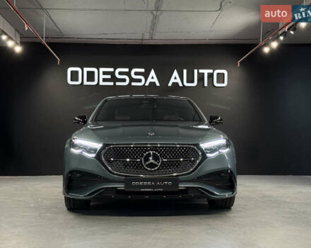 Зеленый Мерседес Е-Класс, объемом двигателя 1.99 л и пробегом 12 тыс. км за 95000 $, фото 1 на Automoto.ua