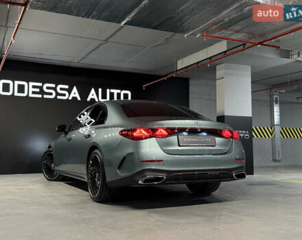 Зеленый Мерседес Е-Класс, объемом двигателя 1.99 л и пробегом 12 тыс. км за 95000 $, фото 6 на Automoto.ua