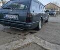 Зелений Мерседес Е-Клас, об'ємом двигуна 2 л та пробігом 304 тис. км за 2100 $, фото 1 на Automoto.ua