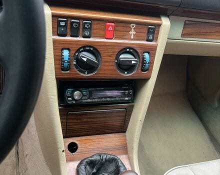 Зеленый Мерседес Е-Класс, объемом двигателя 3 л и пробегом 400 тыс. км за 2700 $, фото 9 на Automoto.ua