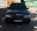 Зелений Мерседес Е-Клас, об'ємом двигуна 2.5 л та пробігом 400 тис. км за 3200 $, фото 1 на Automoto.ua