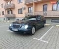 Зеленый Мерседес Е-Класс, объемом двигателя 2.2 л и пробегом 325 тыс. км за 3999 $, фото 1 на Automoto.ua