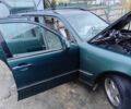 Зелений Мерседес Е-Клас, об'ємом двигуна 2.2 л та пробігом 270 тис. км за 3200 $, фото 1 на Automoto.ua
