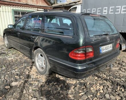 Зеленый Мерседес Е-Класс, объемом двигателя 3.2 л и пробегом 344 тыс. км за 4999 $, фото 2 на Automoto.ua