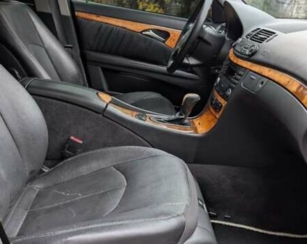 Зеленый Мерседес Е-Класс, объемом двигателя 3 л и пробегом 310 тыс. км за 6800 $, фото 19 на Automoto.ua