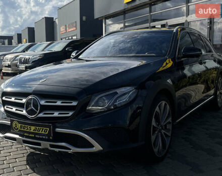 Зеленый Мерседес Е-Класс, объемом двигателя 3 л и пробегом 130 тыс. км за 33990 $, фото 2 на Automoto.ua