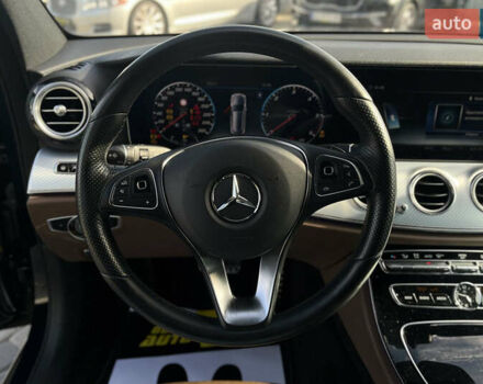 Зеленый Мерседес Е-Класс, объемом двигателя 3 л и пробегом 130 тыс. км за 33990 $, фото 17 на Automoto.ua