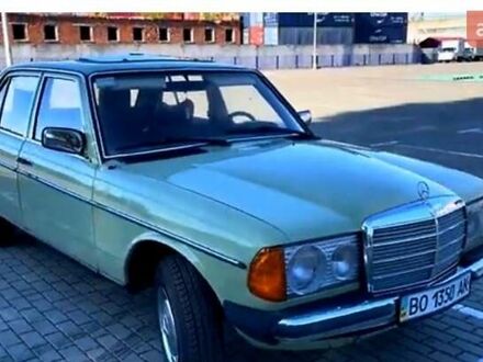 Зелений Мерседес Е-Клас, об'ємом двигуна 2.4 л та пробігом 250 тис. км за 3200 $, фото 1 на Automoto.ua