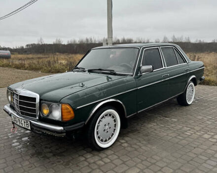 Зеленый Мерседес Е-Класс, объемом двигателя 0 л и пробегом 200 тыс. км за 2200 $, фото 1 на Automoto.ua