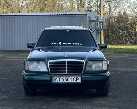 Зеленый Мерседес Е-Класс, объемом двигателя 2.2 л и пробегом 419 тыс. км за 2150 $, фото 1 на Automoto.ua