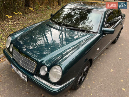 Мерседес Е-Класс 1997 в Житомире на Automoto.ua Зеленый Мерседес Е-Класс, объемом двигателя 2.4 л и пробегом 226 тыс. км за 2499 $, фото 1 на Automoto.ua