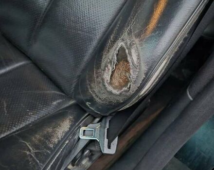 Зеленый Мерседес Е-Класс, объемом двигателя 2.87 л и пробегом 390 тыс. км за 3800 $, фото 1 на Automoto.ua