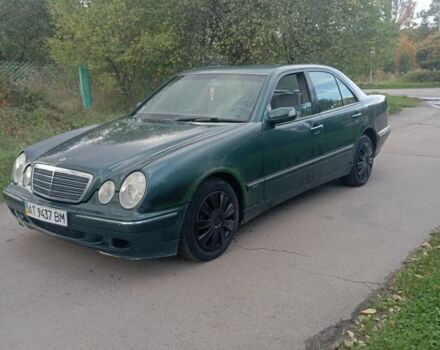 Мерседес Е-Клас 1999 у Калуше на Automoto.ua Зелений Мерседес Е-Клас, об'ємом двигуна 2.7 л та пробігом 420 тис. км за 1950 $, фото 1 на Automoto.ua