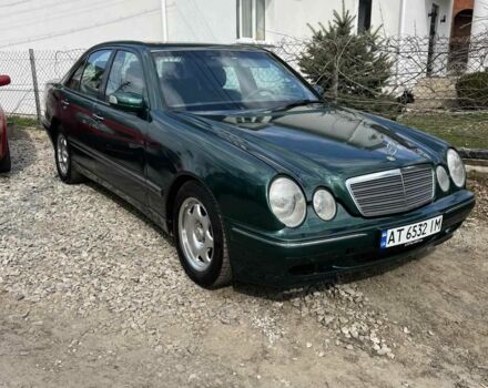 Зеленый Мерседес Е-Класс, объемом двигателя 2.7 л и пробегом 470 тыс. км за 2700 $, фото 1 на Automoto.ua