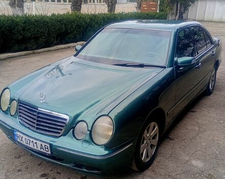 Зелений Мерседес Е-Клас, об'ємом двигуна 2.1 л та пробігом 0 тис. км за 3300 $, фото 1 на Automoto.ua