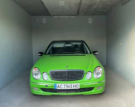 Зеленый Мерседес Е-Класс, объемом двигателя 3.2 л и пробегом 276 тыс. км за 9500 $, фото 1 на Automoto.ua
