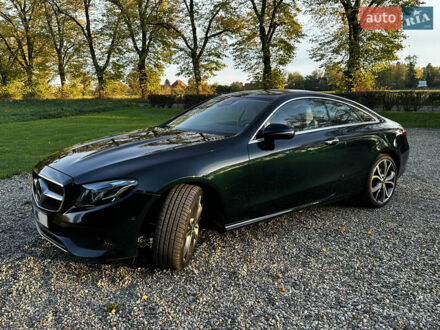 Мерседес Е-Класс 2020 в Киеве на Automoto.ua Зеленый Мерседес Е-Класс, объемом двигателя 0 л и пробегом 43 тыс. км за 62941 $, фото 1 на Automoto.ua