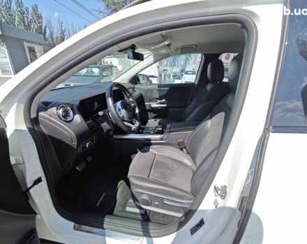 Мерседес EQA 2021 в Киеве на Automoto.ua Белый Мерседес EQA, объемом двигателя 0 л и пробегом 151 тыс. км за 28 $, фото 8 на Automoto.ua