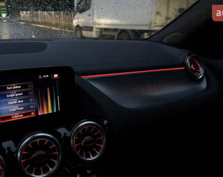 Білий Мерседес EQA, об'ємом двигуна 0 л та пробігом 6 тис. км за 40000 $, фото 6 на Automoto.ua