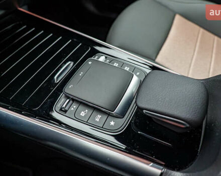 Білий Мерседес EQA, об'ємом двигуна 0 л та пробігом 6 тис. км за 40000 $, фото 12 на Automoto.ua