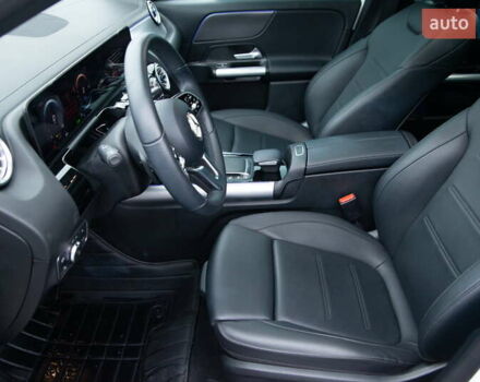 Белый Мерседес EQA, объемом двигателя 0 л и пробегом 12 тыс. км за 29500 $, фото 16 на Automoto.ua