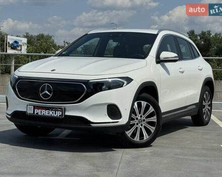 Белый Мерседес EQA, объемом двигателя 0 л и пробегом 3 тыс. км за 34499 $, фото 8 на Automoto.ua