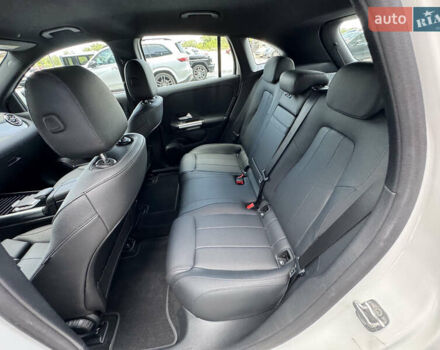 Белый Мерседес EQA, объемом двигателя 0 л и пробегом 3 тыс. км за 34499 $, фото 47 на Automoto.ua