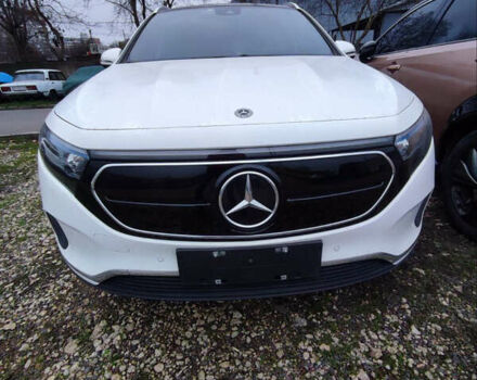 Белый Мерседес EQA, объемом двигателя 0 л и пробегом 12 тыс. км за 28999 $, фото 13 на Automoto.ua